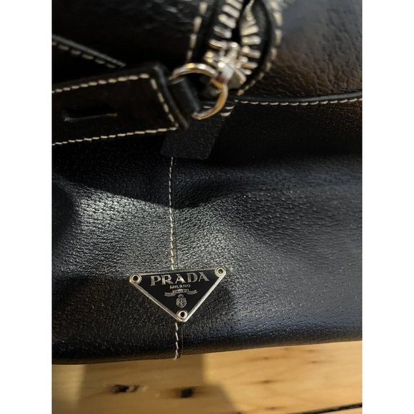 Prada CINGHIALE TRAVE Leather Duffle Weekend Bag. Stylish Tote Travel Bag - Picture 3 of 8